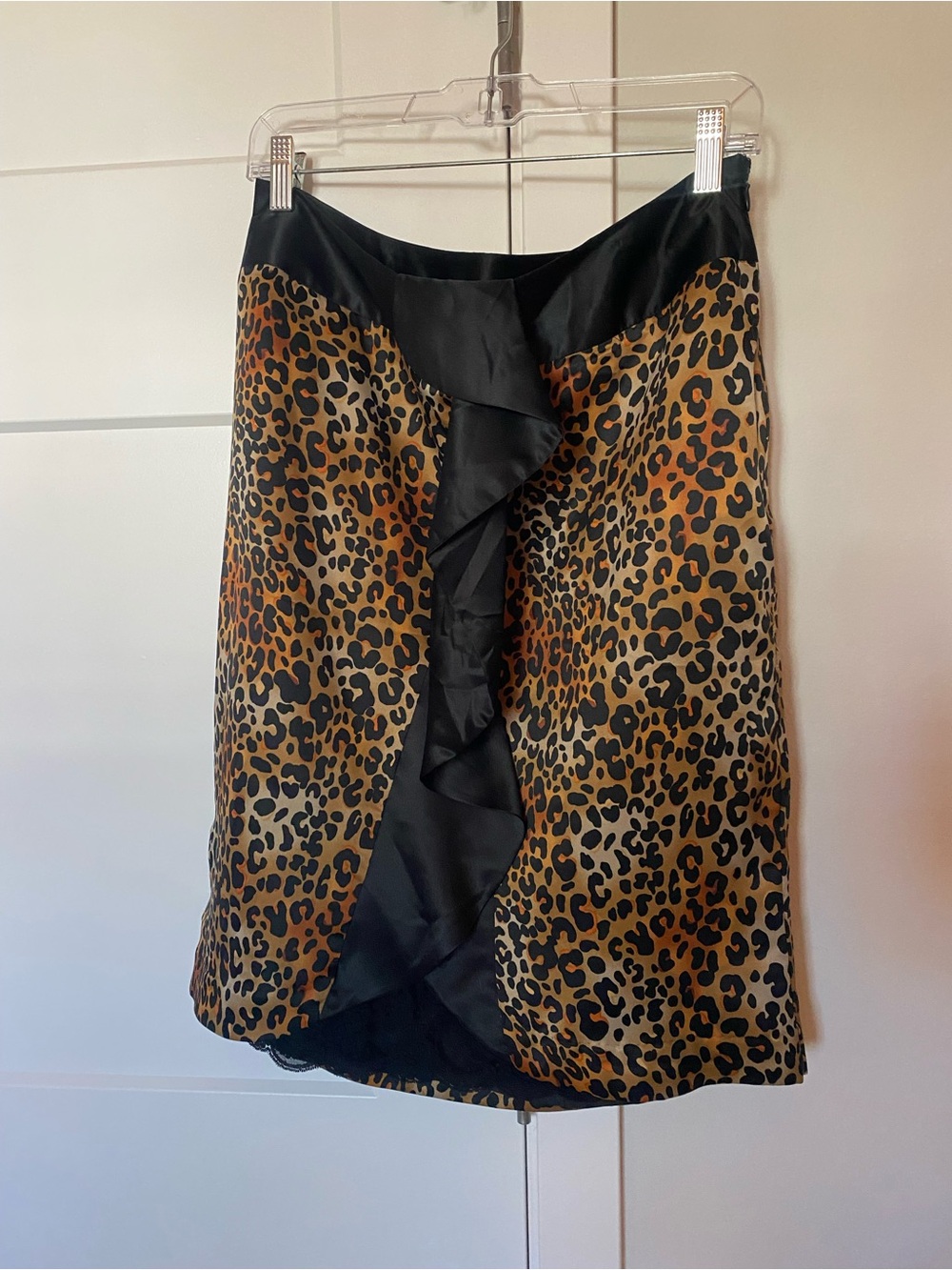 Worthington Leopard Print Mini Skirt with Black Satin Ruffle/LIKE NEW